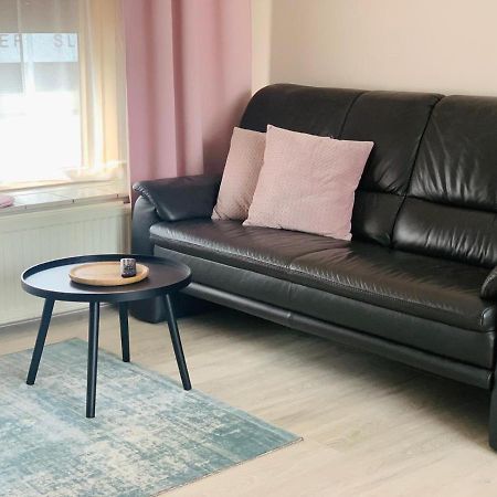 Cosy House In The Heart Of The Center! Apartment Oostburg Bagian luar foto